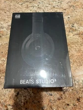 Beats Studio3 Over the Ear Wireless Headphones - Matte Black NEW Smoke/pet free