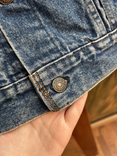 Early 80’s Levis 70546-0216 3rd Type III Denim Trucker Jacket Sz 38 Made In USA - Picture 8 of 14