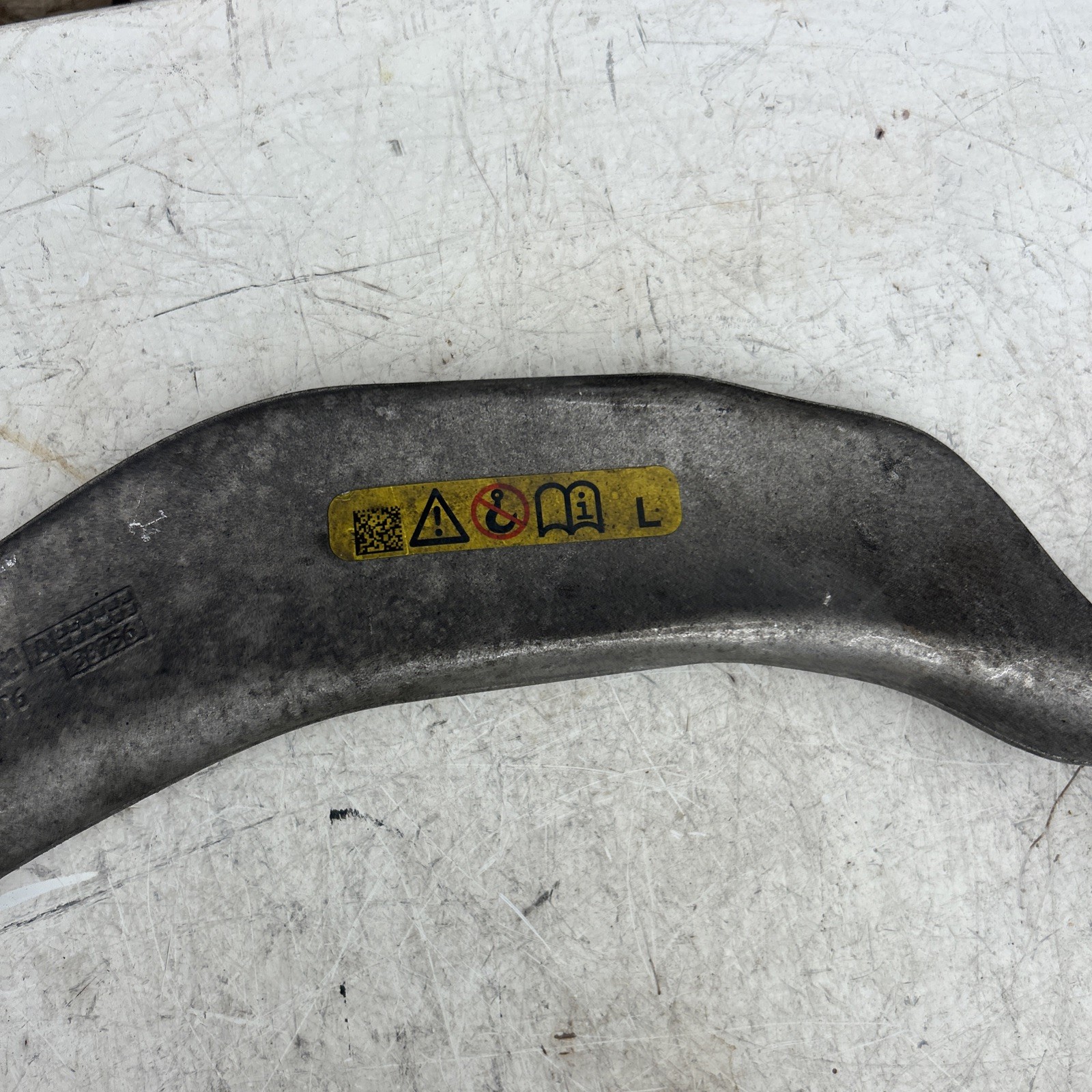 ROLLS ROYCE GHOST, WRAITH, DAWN LEFT FRONT TENSION STRUT WITH HYDRAULIC MOUNT