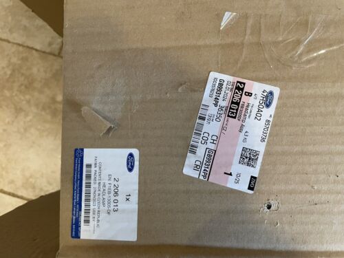 Ford Focus St. Xenon Rh Headlamp BARE UNIT See Description - Picture 11 of 11