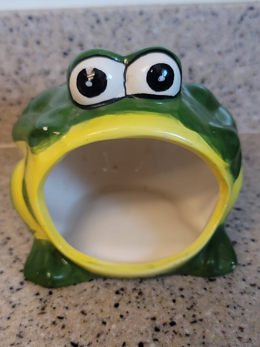 Vintage 70s Ceramic Frog Sponge Holder Wide Mouth Green Polka Dot