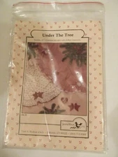 Jenny Wren Under the Tree Skirt Pattern Uncut
