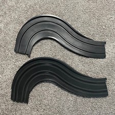 Vintage AFX Aurora Banked S-Curve #2543, 2 pieces, Original Track