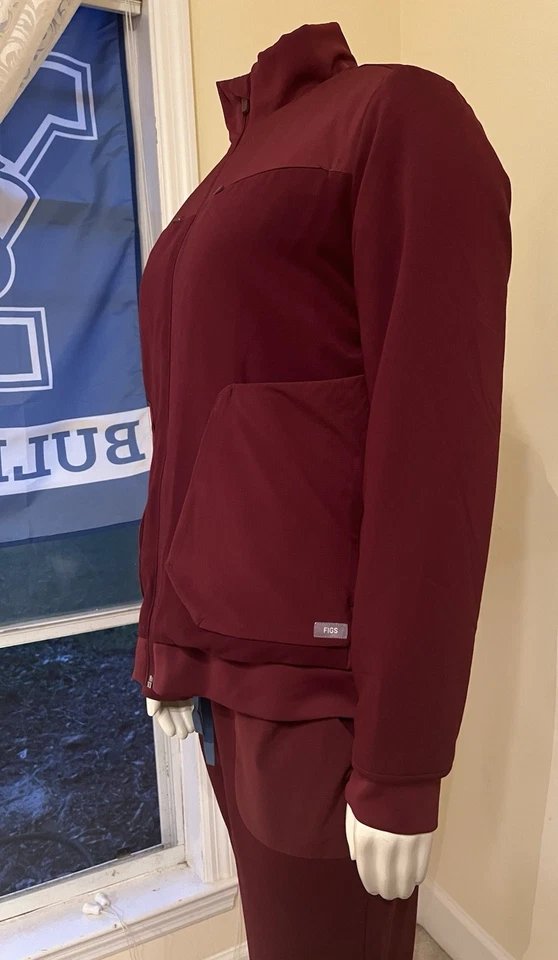 FIGS Morven куртка Sz S выстеганная бордовый LTD более раннее издание, совершенно новый - Изображение 3 из 4