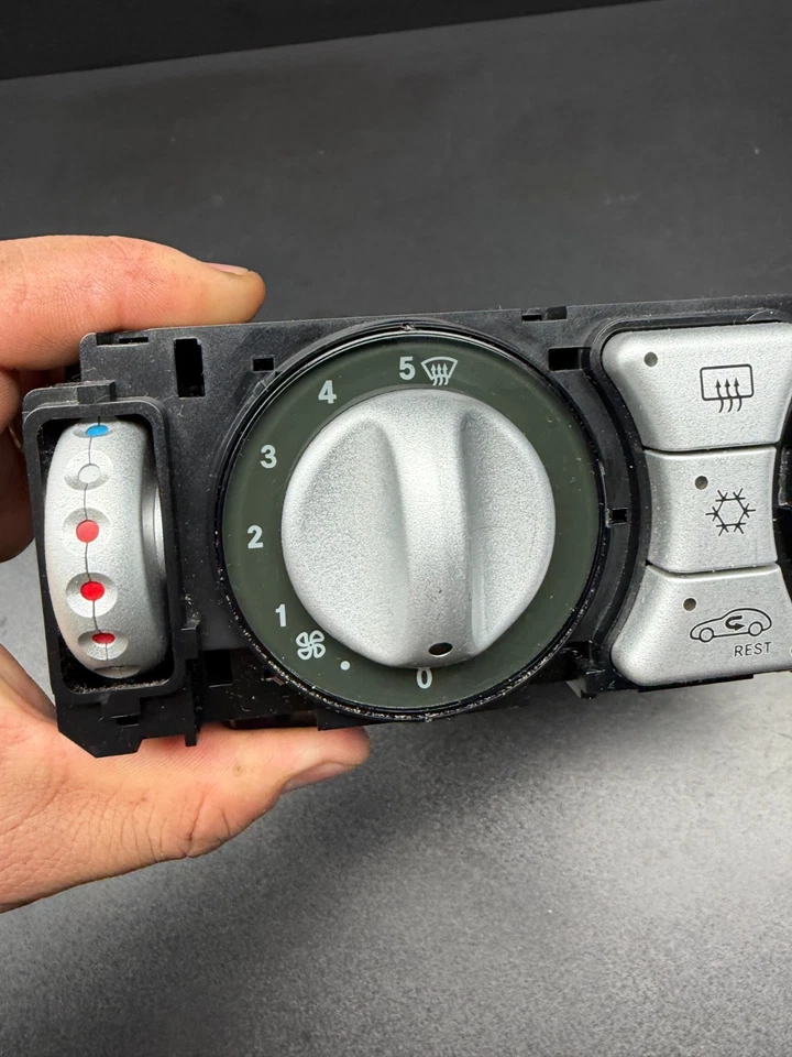 04-08 Chrysler Crossfire HVAC aire acondicionado aire acondicionado aire acondicionado interruptor de control de clima OEM Foto 4 de 4