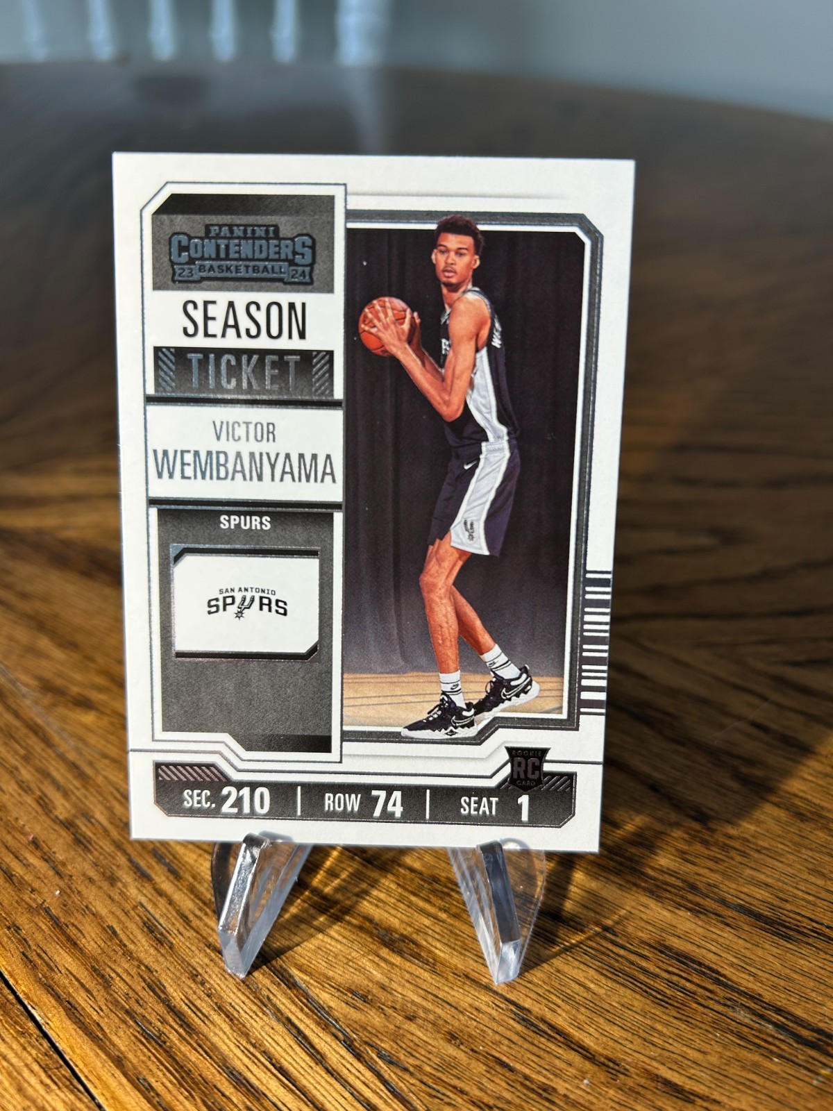 2023-24 Panini Contenders - Season Ticket Victor Wembanyama #11 (RC)