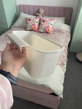 Almacenamiento de cabecera blanco roto
