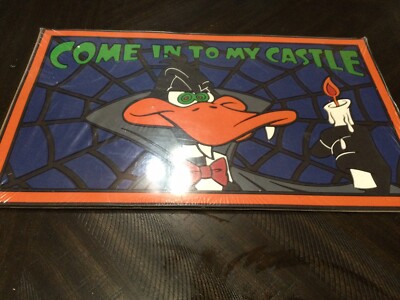 Vintage Daffy Duck Come In To My Castle Halloween Doormat Looney Tunes NIP