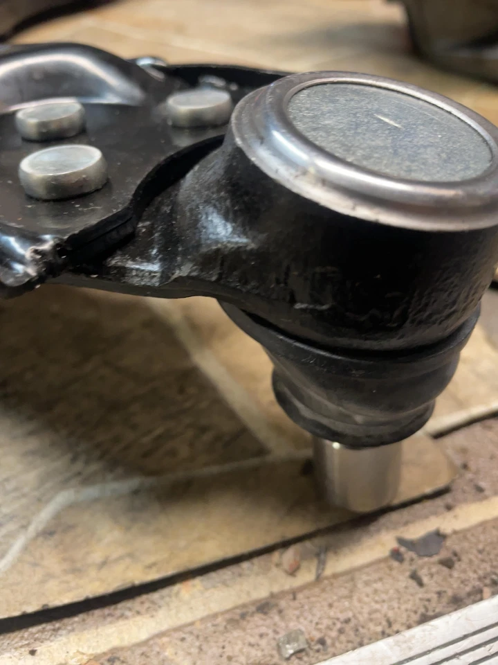 Brazo de control inferior delantero derecho Pontiac G5 05-08 Chevrolet Cobalt 2007-2010 OEM Foto 2 de 4