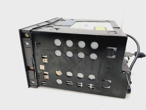 5038120 Sistema Audio Radio per SAAB 9-5 BERLINA 2.0 T Linear 2002 9009956 - Foto 3 di 10