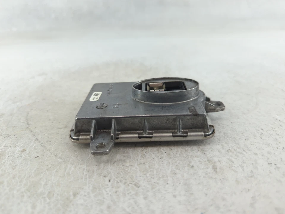 Faro de lastre para BMW 328i 2012-2016 FXU92 Foto 4 de 4