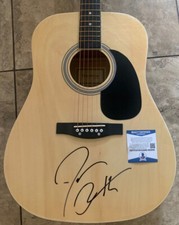 Darius Rucker Body Signed Autographed Acoustic Guitar Beckett Certified #1