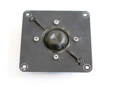 Un tweeter Grundig 19055-022.11 di alta qualità, smontato da Grundig Box 850