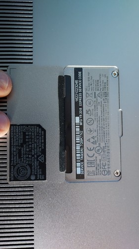 Portatile Dell XPS 9560 i7 15.5" usato buone condizioni - Foto 7 di 8