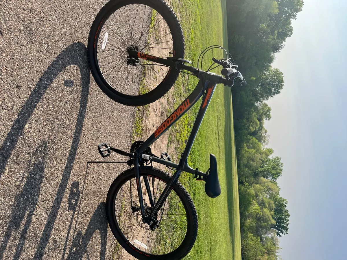 Mongoose element 29 mountain bike new arrivals