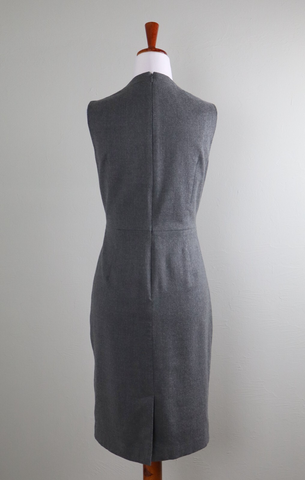 TALBOTS $149 Solid Gray Lined Virgin Wool V-Neck … - image 4
