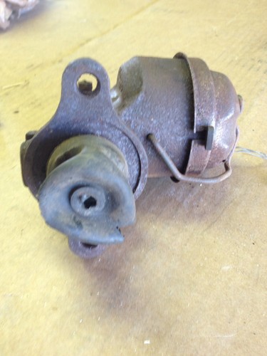 Vintage 1966 Chevrolet Master Brake Cylinder Core  Delco 5464866 - Picture 4 of 5