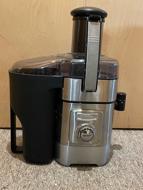 Cuisinart 1000-Watt 5-Speed Juice Extractor - CJE-1000
