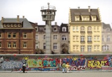 BUSCH muro di cemento