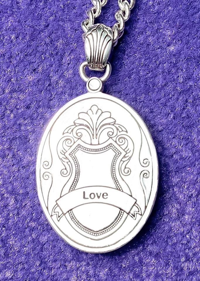 COLLAR MEDALLÓN MENSAJE CRISTAL SWAROVSKI CLARO AMOR DEVOCIÓN BRILLANTE EN MUY BUENA CONDICIÓN+✨VTG Foto 3 de 4