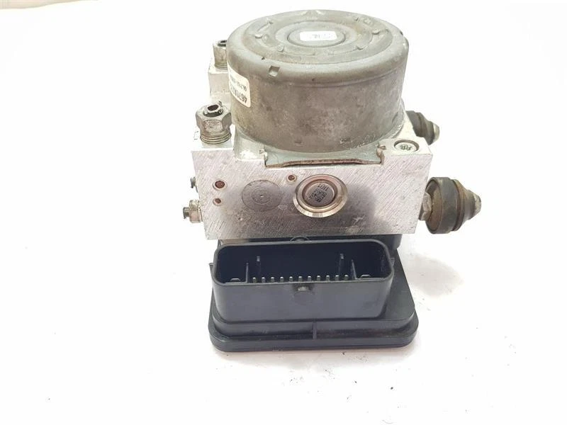 MITSUBISHI ASX 2015 BOMBA ABS + módulo 1,6 gasolina 4A92 MIVEC 4670A772 Foto 3 de 4