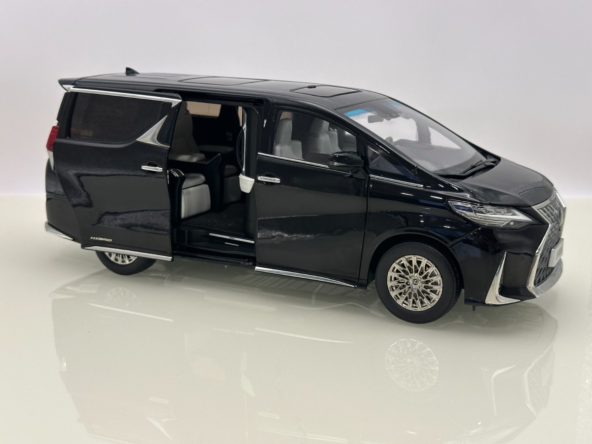 KYOSHO 1:18 LEXUS LM300h Black MPV Diecast Metal Model Car