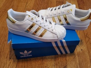 womens size 6 adidas superstar