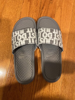 nike benassi jdi slippers