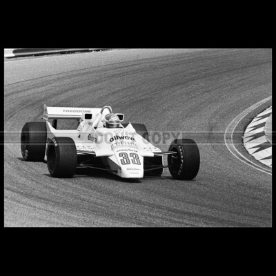 Photo A.020575 JAN LAMMERS THODORE TY02 GRAND PRIX F1 ZANDVOORT 1982