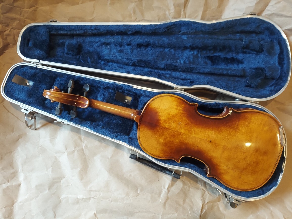 ドイツ製4/4Josef Kreuzinger Geigenbaumeisfer 1924 Johann Georg Kessler (Germany) 4/4 Violin