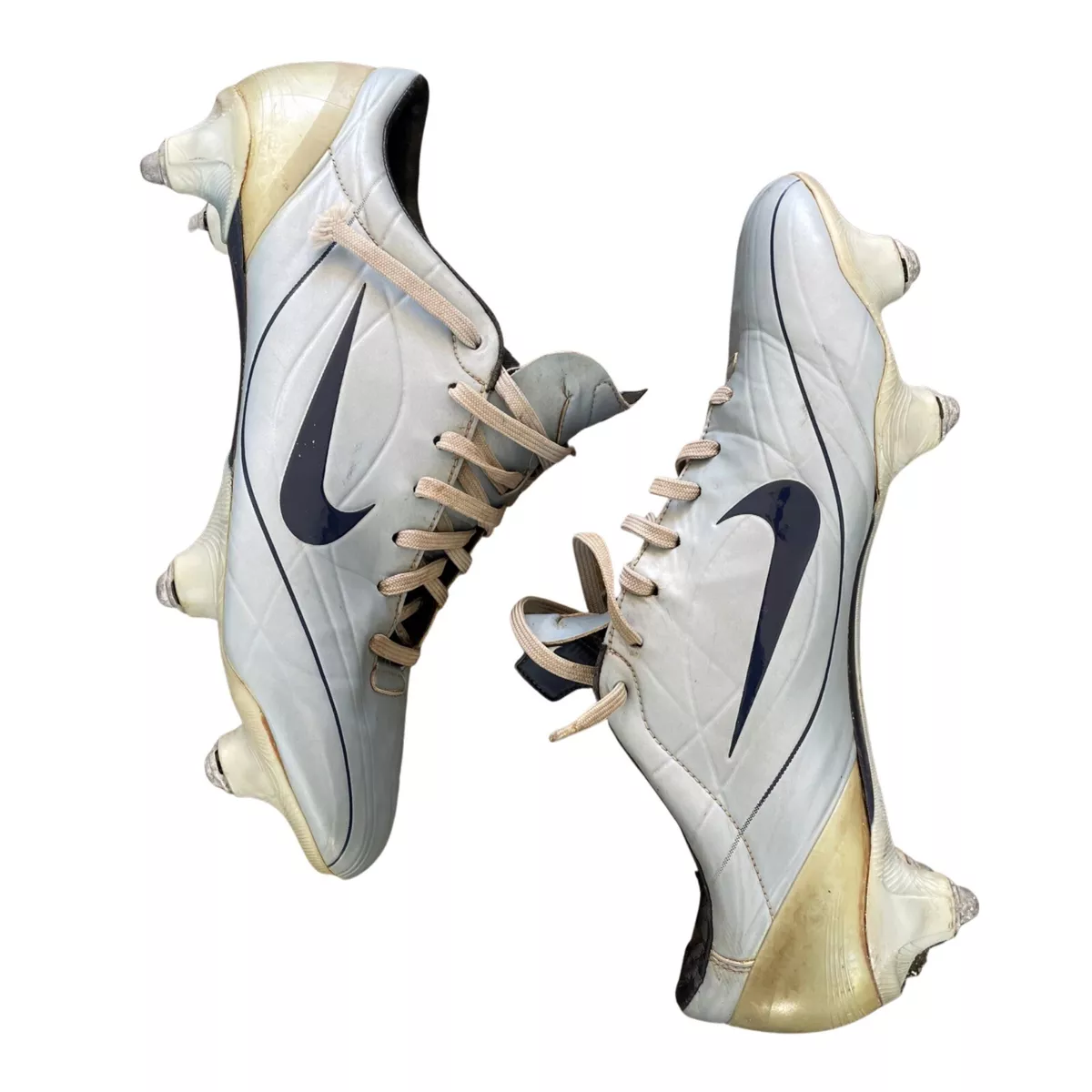Old nike vapor football boots 2025