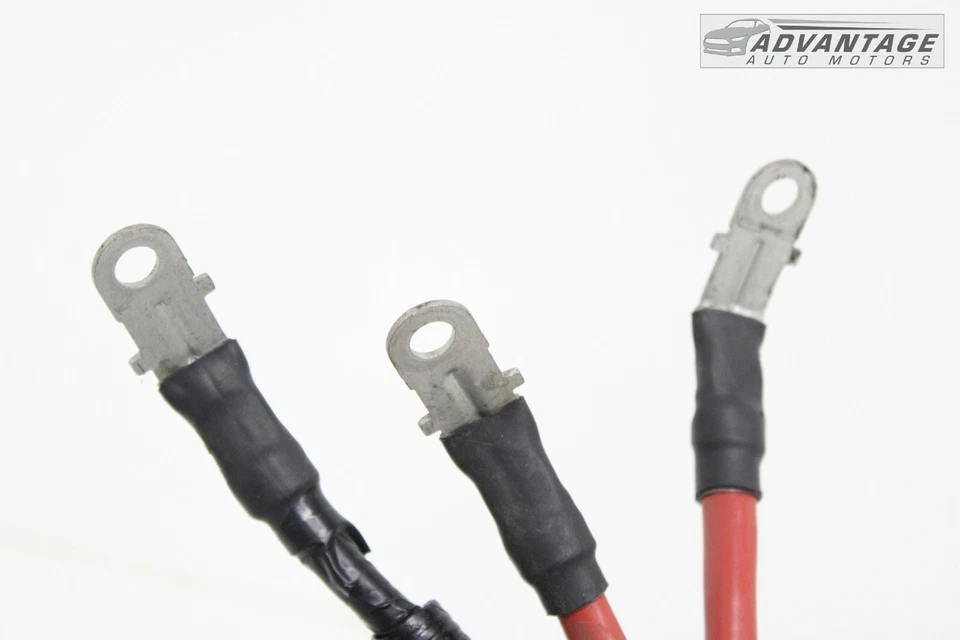 2015-2020 CHEVROLET SUBURBAN BATTERY MAIN POSITIVE WIRE HARNESS CABLE OEM - Image 4 of 4