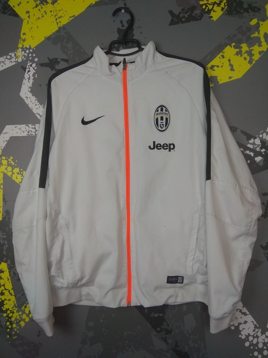 Juventus hotsell white jacket
