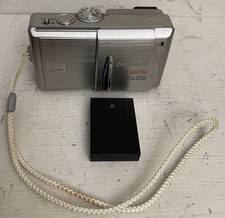 Olympus Camedia C-60 Zoom 6.1MP Digital Camera Works W/Battery No Card/Charger
