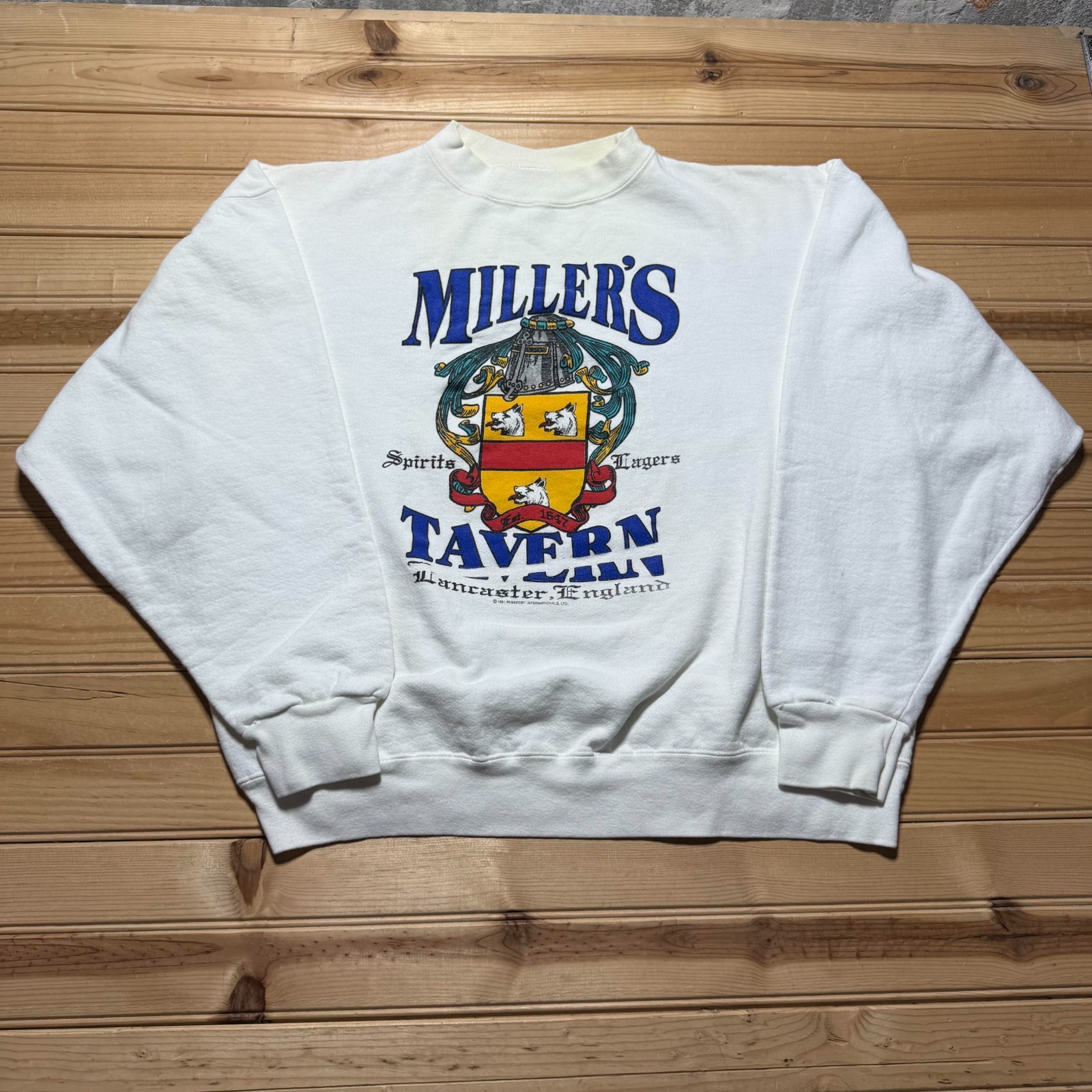Vintage 1991 Miller’s Tavern Lancaster England Spirits Lagers Sweatshirt USA XL