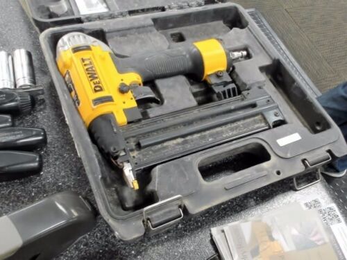 DEWALT DWFP12233 NAILER (J20000963)