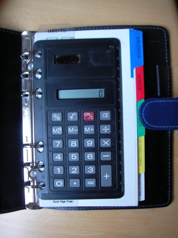 Organizer/Terminplaner mit Taschenrechner - Bild 3 von 3