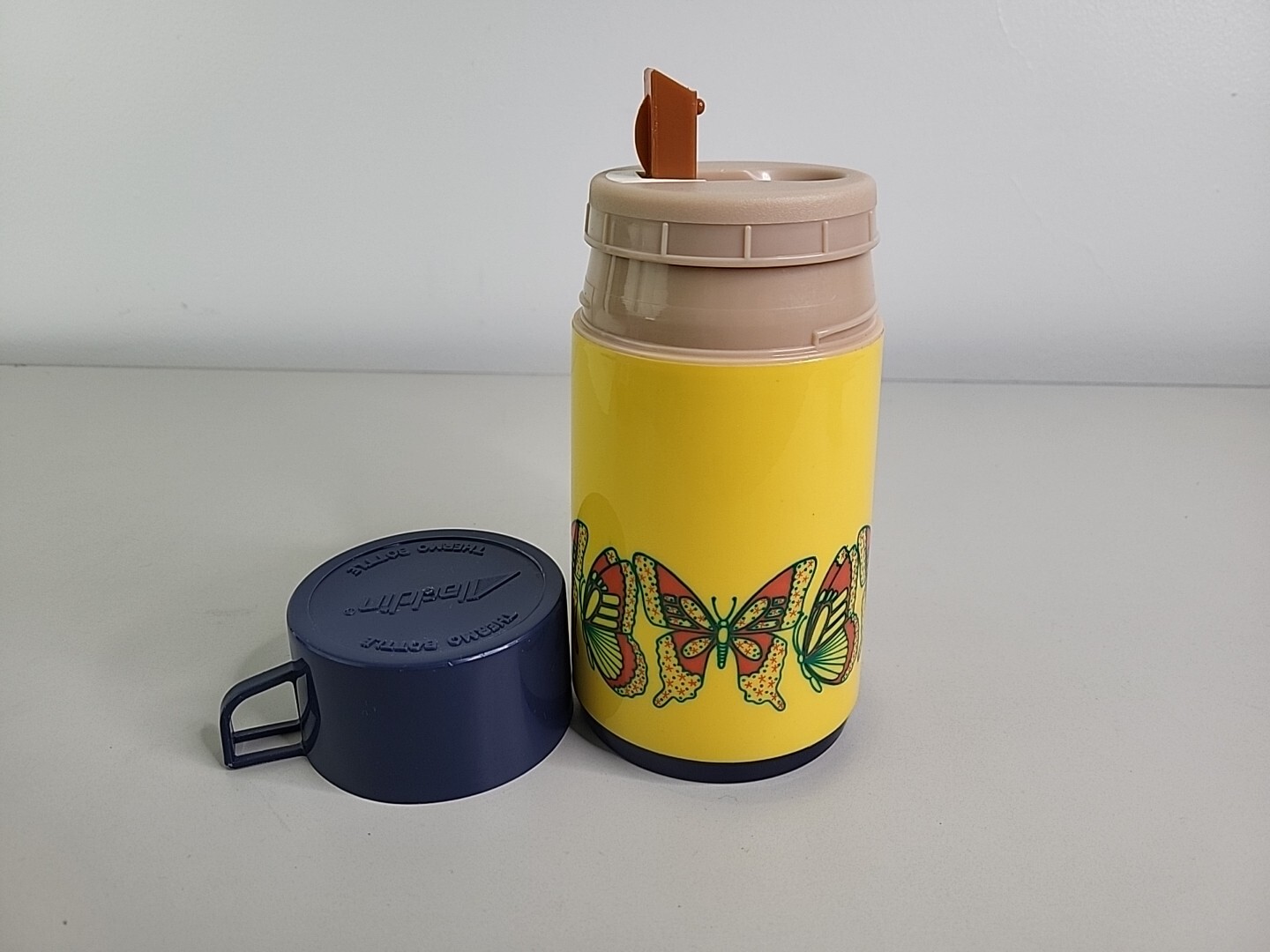 Vintage Butterfly Aladdin Thermo Bottle w/ Blue Cup & Cap Th