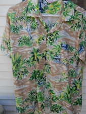 VINTAGE 60'S RAYON ISLAND SCENE MEN'S HAWAIIAN SHIRT SZ LRG BY CARLTON OF HAWAII