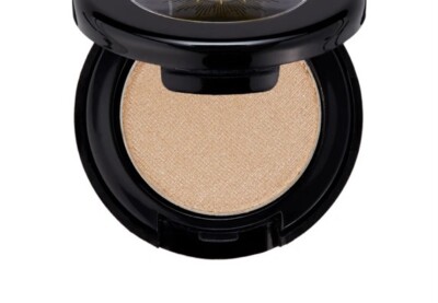 EYESHADOW SANDPIPER SHIMMER- SUPER HI PIGMENTED/ FROM MUA COUNTER!!!!