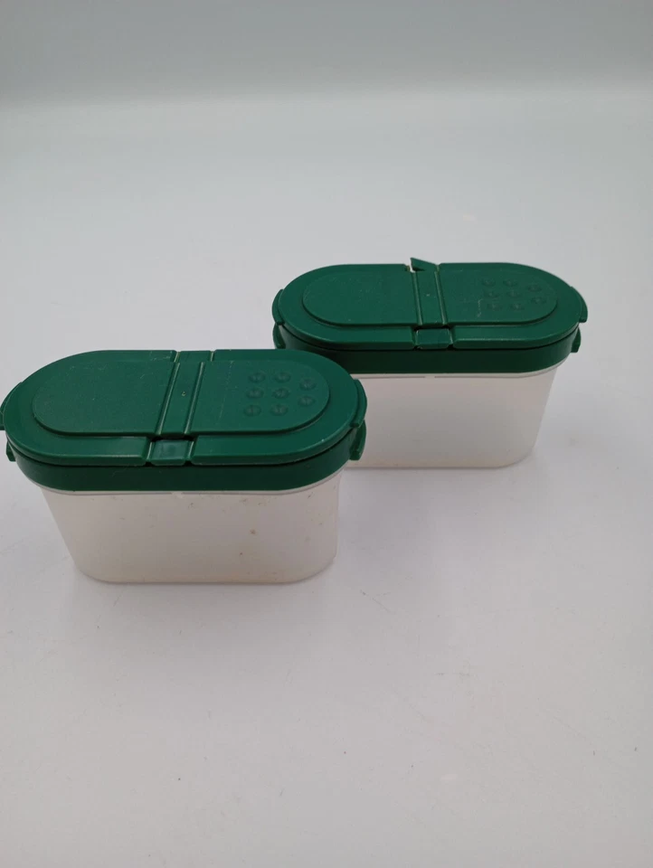 VTG Tupperware Modular Mates Spice Shakers Storage Containers Clear w/ Green Top - Image 2 of 4
