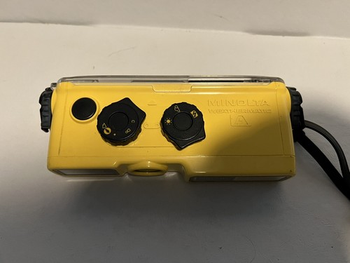 Minolta Weathermatic-A 110 Yellow Underwater Film Camera-(W/Wrist Strap) Japan - Picture 4 of 9