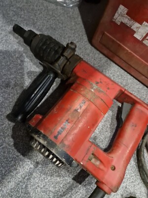 Hilti TE22 SDS Cordless Rotary Hammer Drill UK
