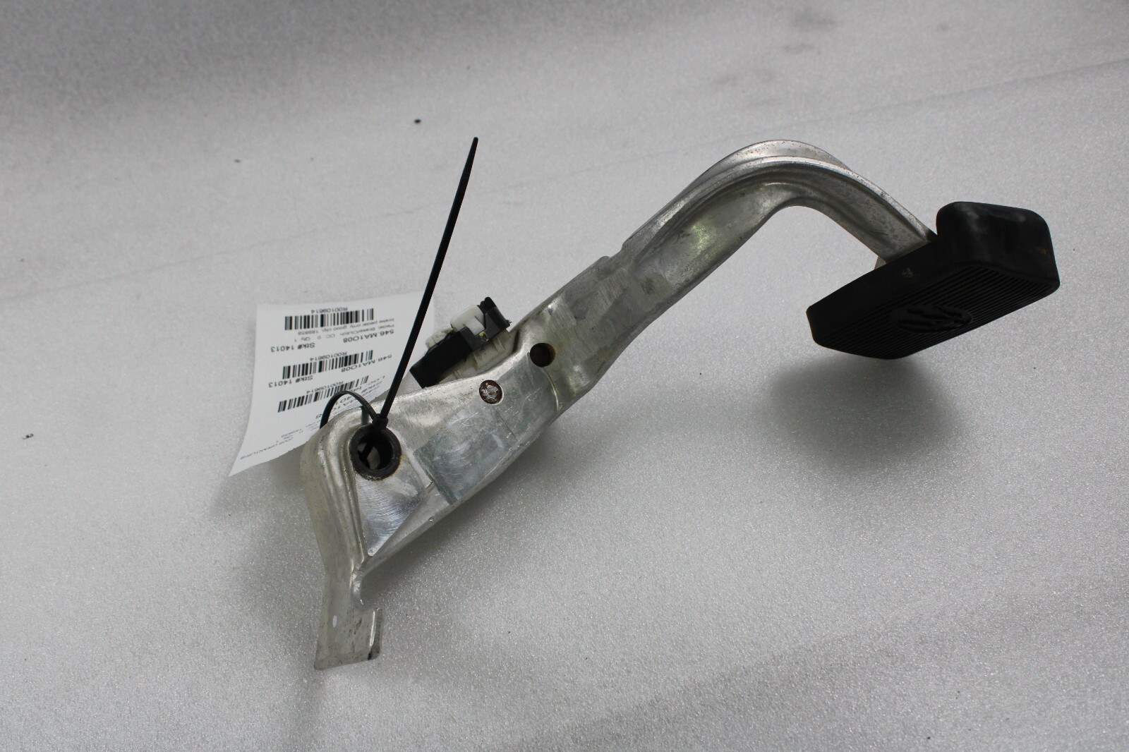 Maserati Granturismo, Brake Pedal, Pedal Only, Used, P/N 189858
