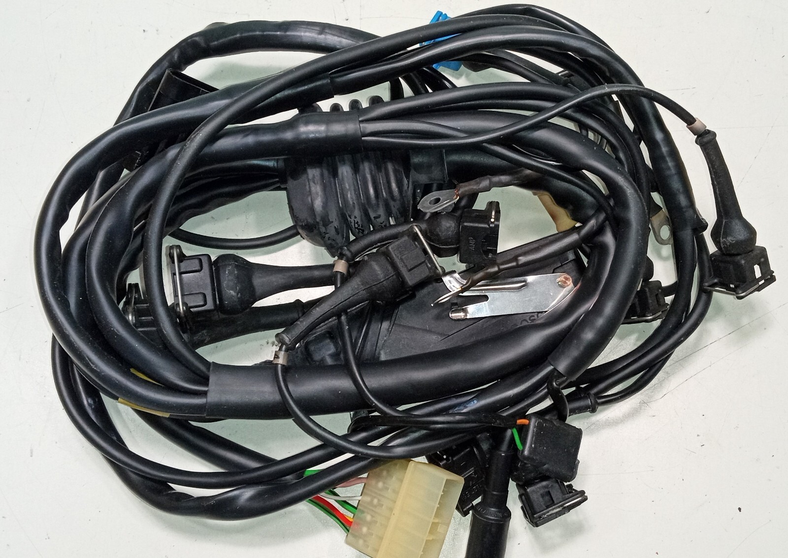 Ferrari 348 Rear Engine Main Wiring Harness_Electrical Cables_139490_NEW_GENUINE
