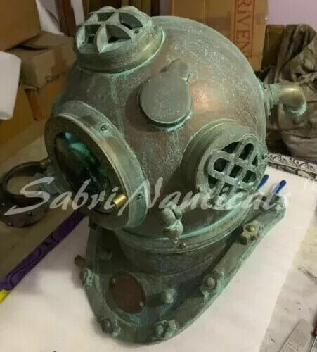 Diving Helmet