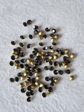 EIMASS® Grade A Pack/105 Black Diamond 4 mmFoiled Point-back Cut Glass Crystals