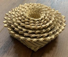 Small Vintage Woven Seagrass Straw Reed NESTING BASKETS Bohemian Trinkets