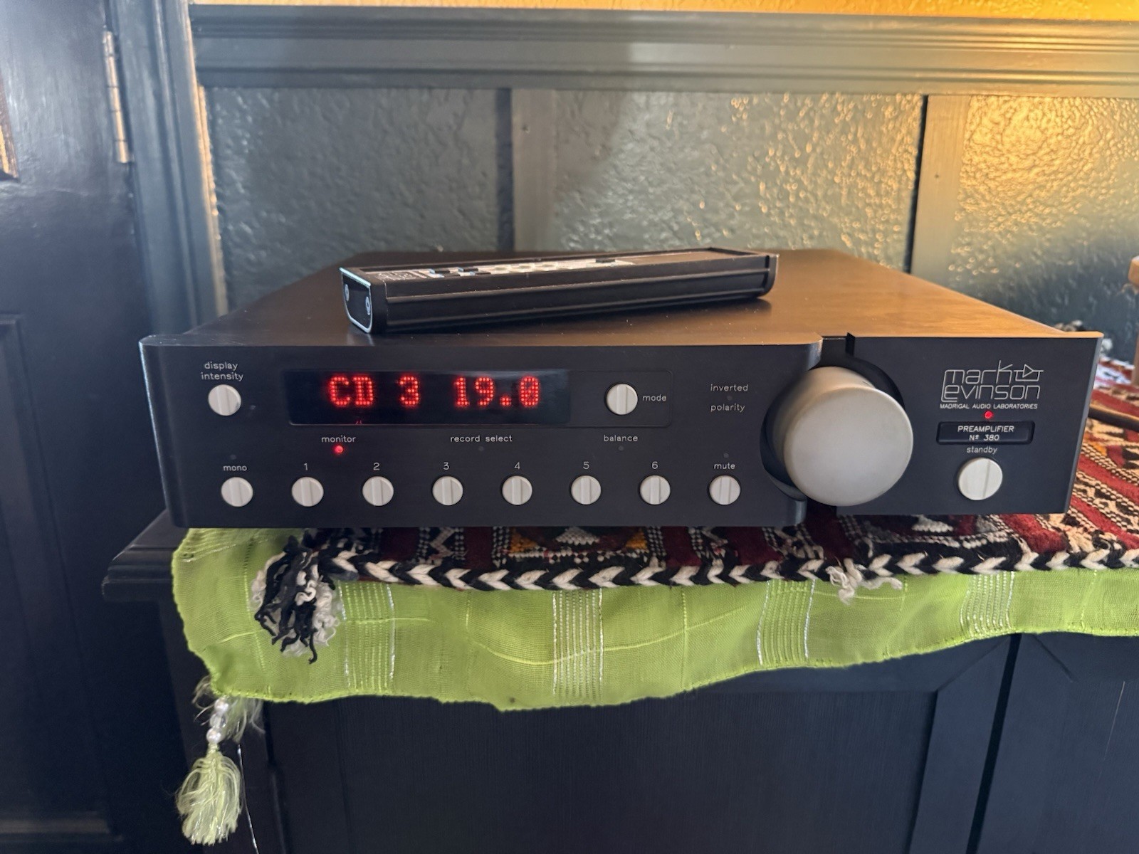mark levinson preamplifier  N380