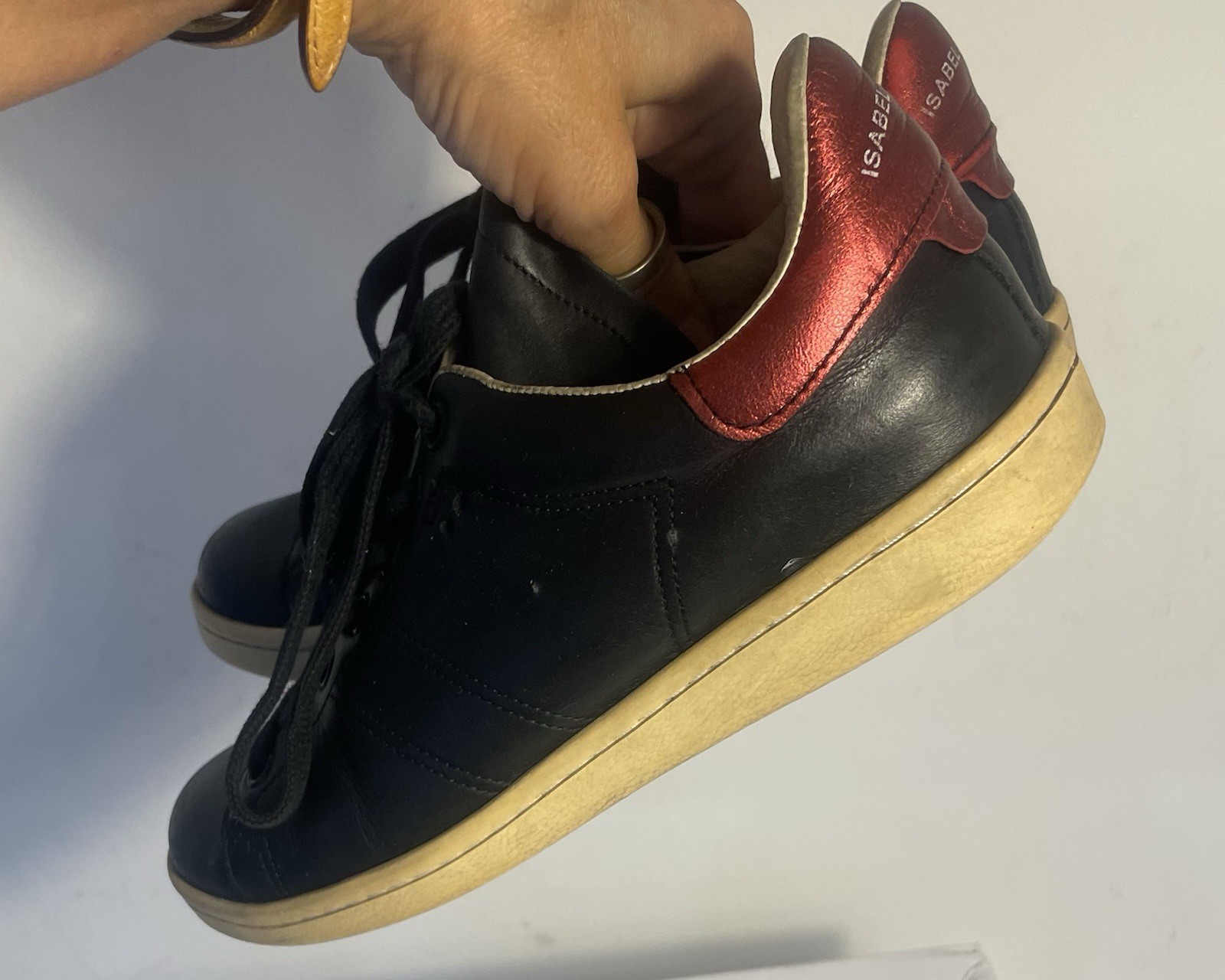 Isabel Marant baskets basses femme EU 36 noir/rouge/beige à lacets 4